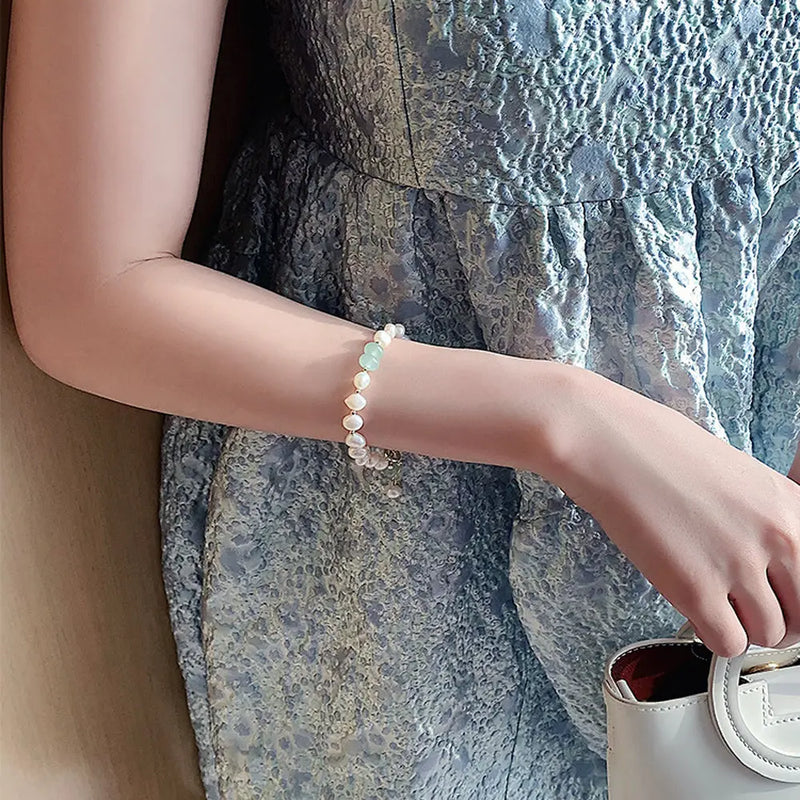 Women Irregular Freshwater Pearl Bracelet