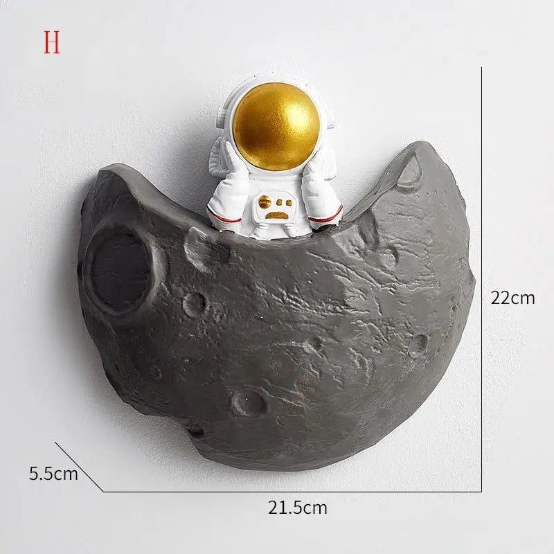 Nordic Wall Decoration Astronaut Resin Wall Shelves Home Decor 3D Astronaut Figurines For Living Room Bedroom Wall Hanging Decor - Mystic Oasis Gifts